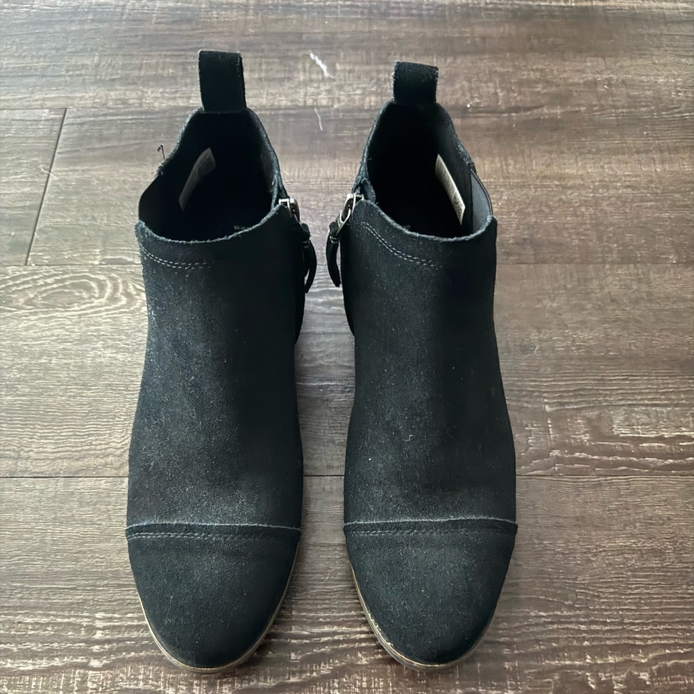 Ladies Tom’s Ankle Boots